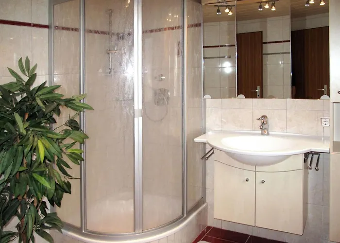 Babsi By Interhome 金兹灵